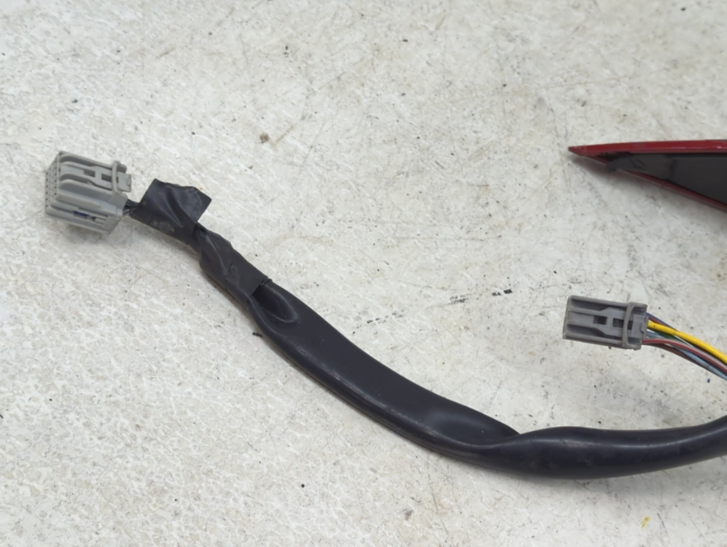 2009 Cadillac Dts Passenger Side View Mirror - Right Door Mirror OEM Used - Oemusedautoparts1.com