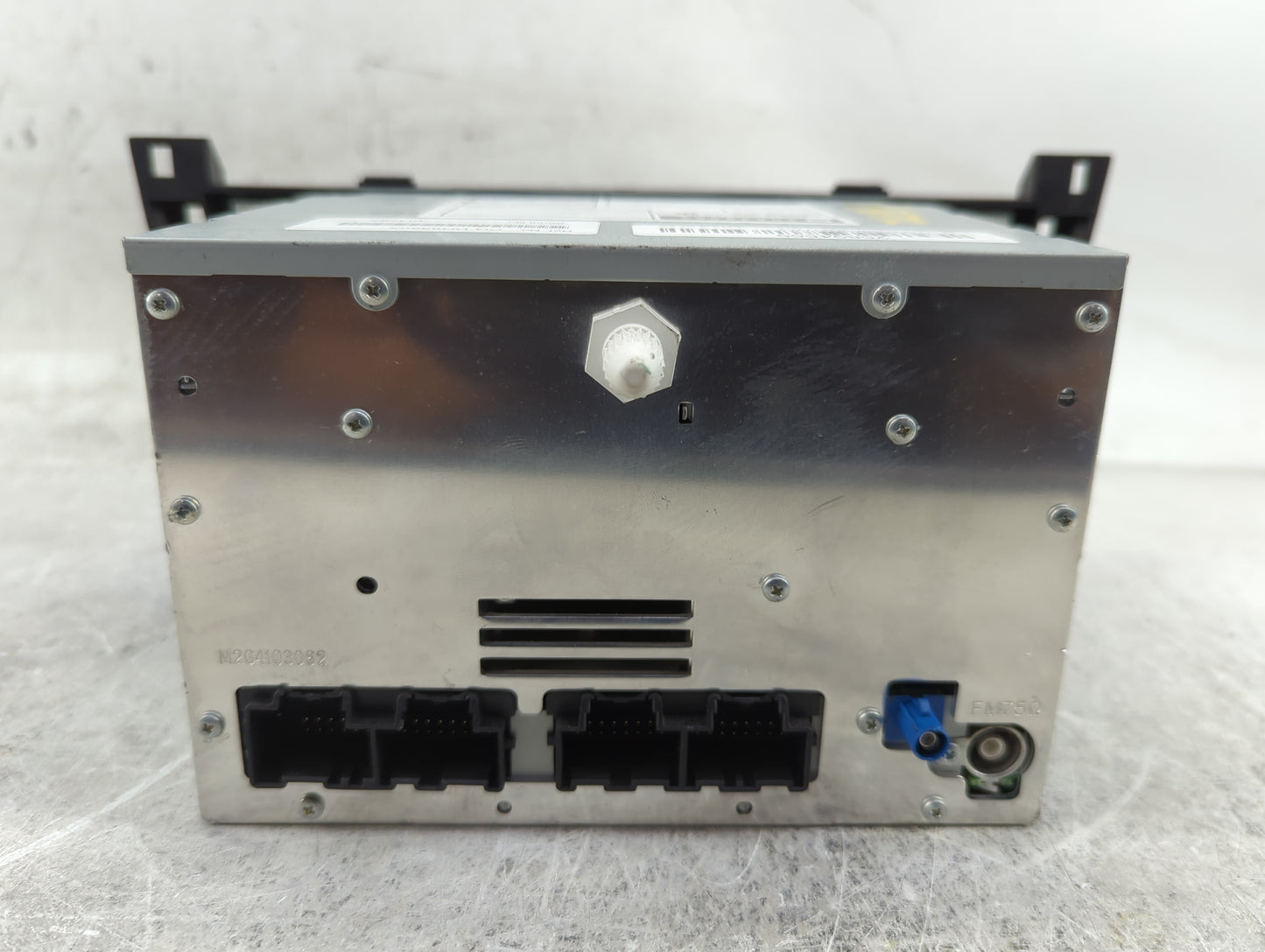 2009-2011 Cadillac Dts Radio AM FM Cd Player Receiver Replacement Fits Fits 2009 2010 2011 OEM Used Auto Parts - Oemusedauto
