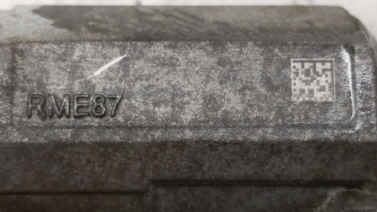 2006-2011 Cadillac Dts Throttle Body P/N:RME87 RME87-2 Fits Fits 2006 2007 2008 2009 2010 2011 OEM Used Auto Parts - Oemused