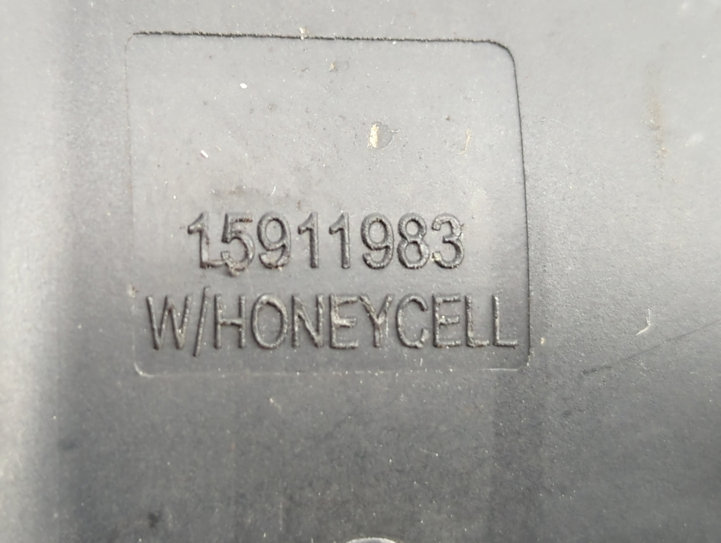 2006-2011 Cadillac Dts Mass Air Flow Meter Maf - Oemusedautoparts1.com