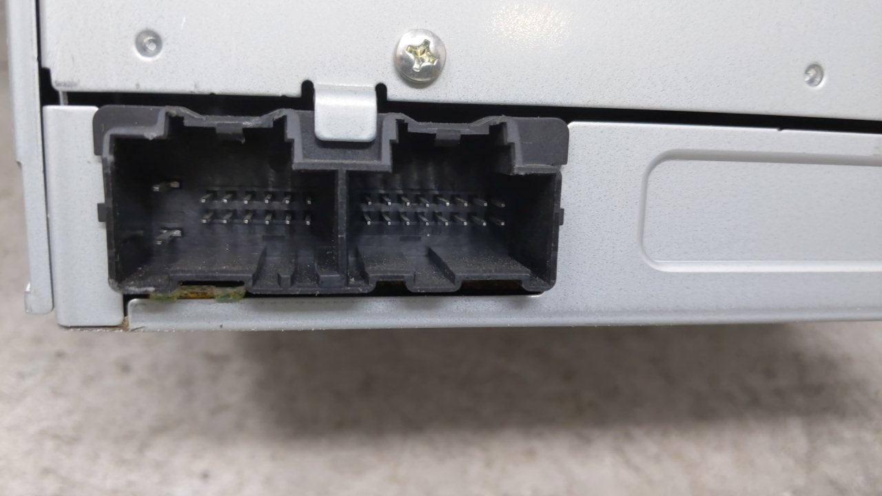 2008-2011 Cadillac Dts Am Fm Cd Player Radio Receiver - Oemusedautoparts1.com