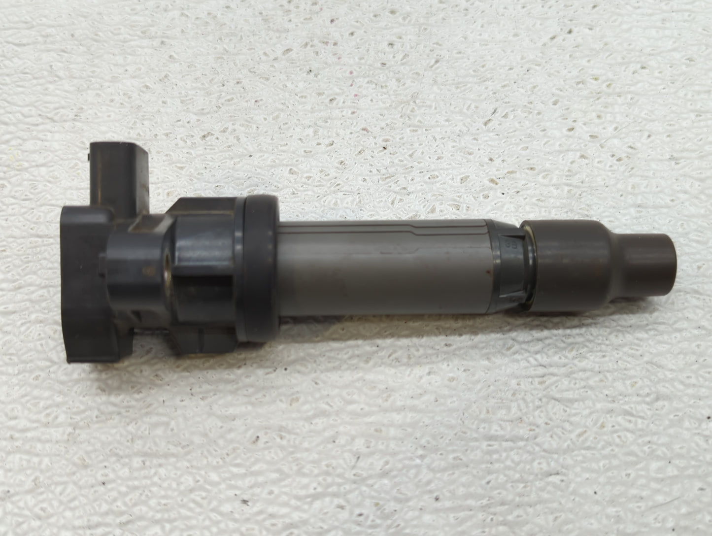 2007-2011 Cadillac Dts Ignition Coil Igniter Pack - Oemusedautoparts1.com