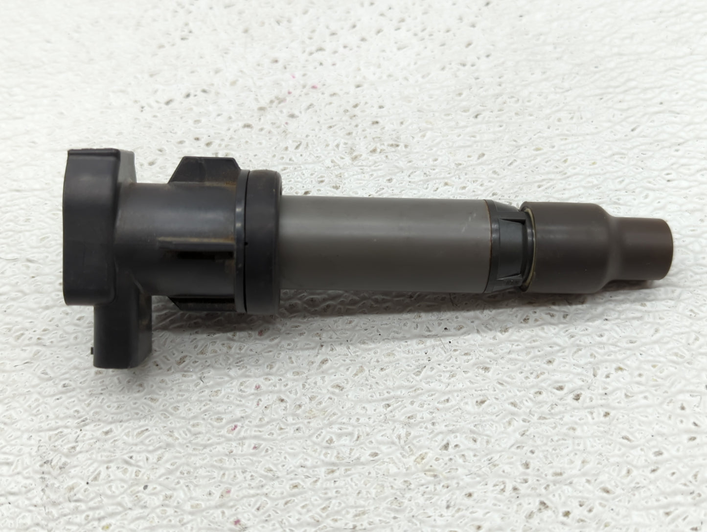 2007-2011 Cadillac Dts Ignition Coil Igniter Pack - Oemusedautoparts1.com