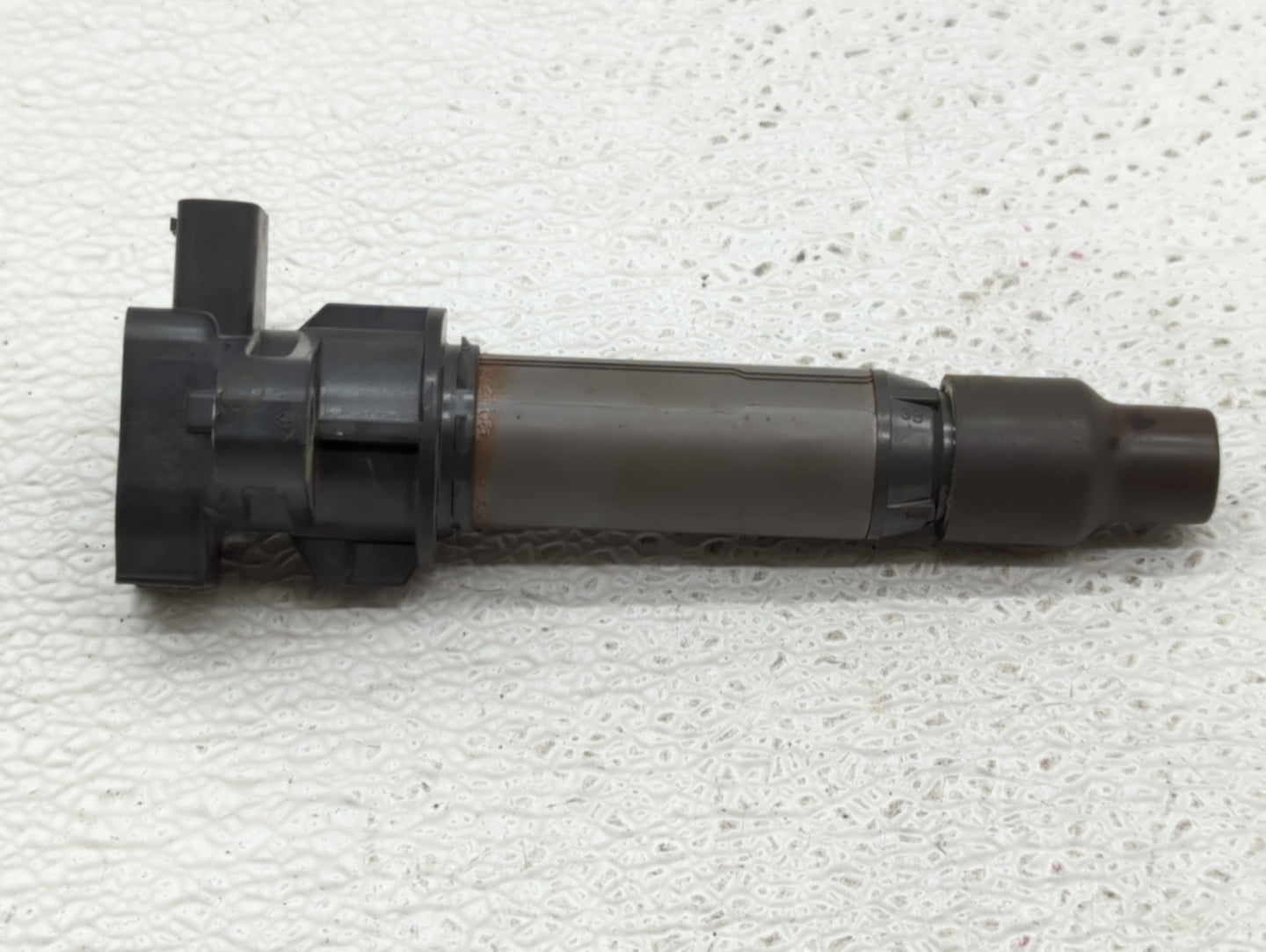 2007-2011 Cadillac Dts Ignition Coil Igniter Pack - Oemusedautoparts1.com