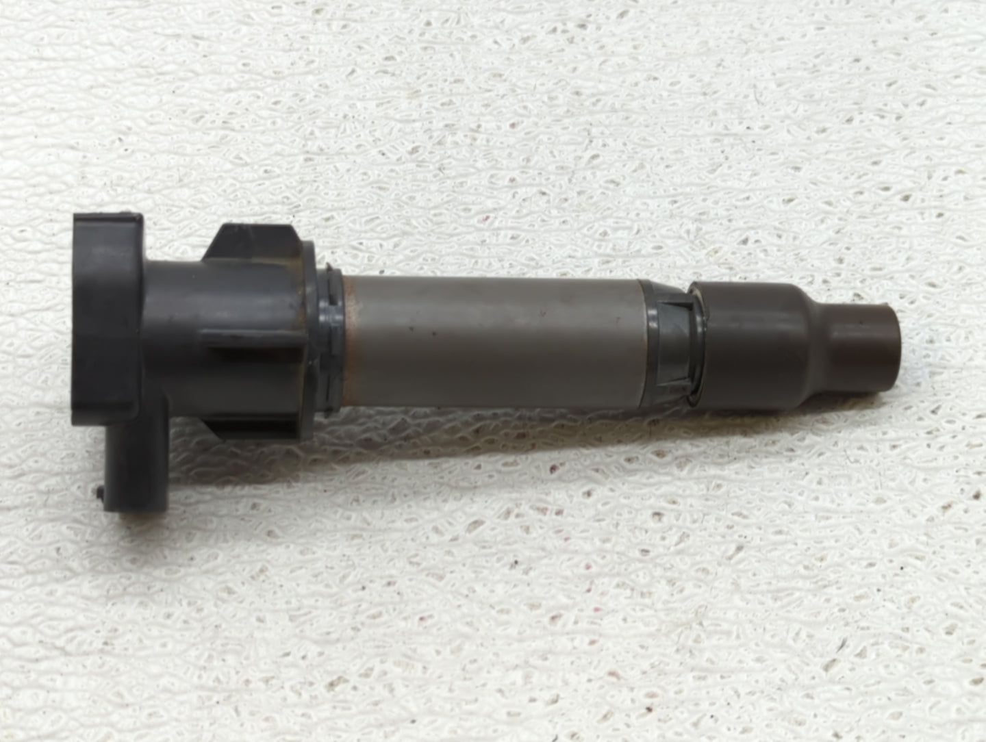 2007-2011 Cadillac Dts Ignition Coil Igniter Pack - Oemusedautoparts1.com