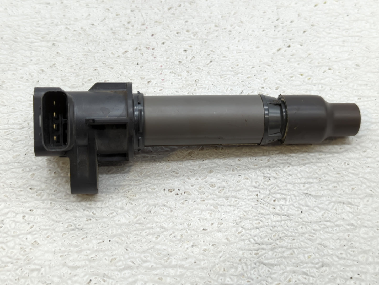 2007-2011 Cadillac Dts Ignition Coil Igniter Pack - Oemusedautoparts1.com