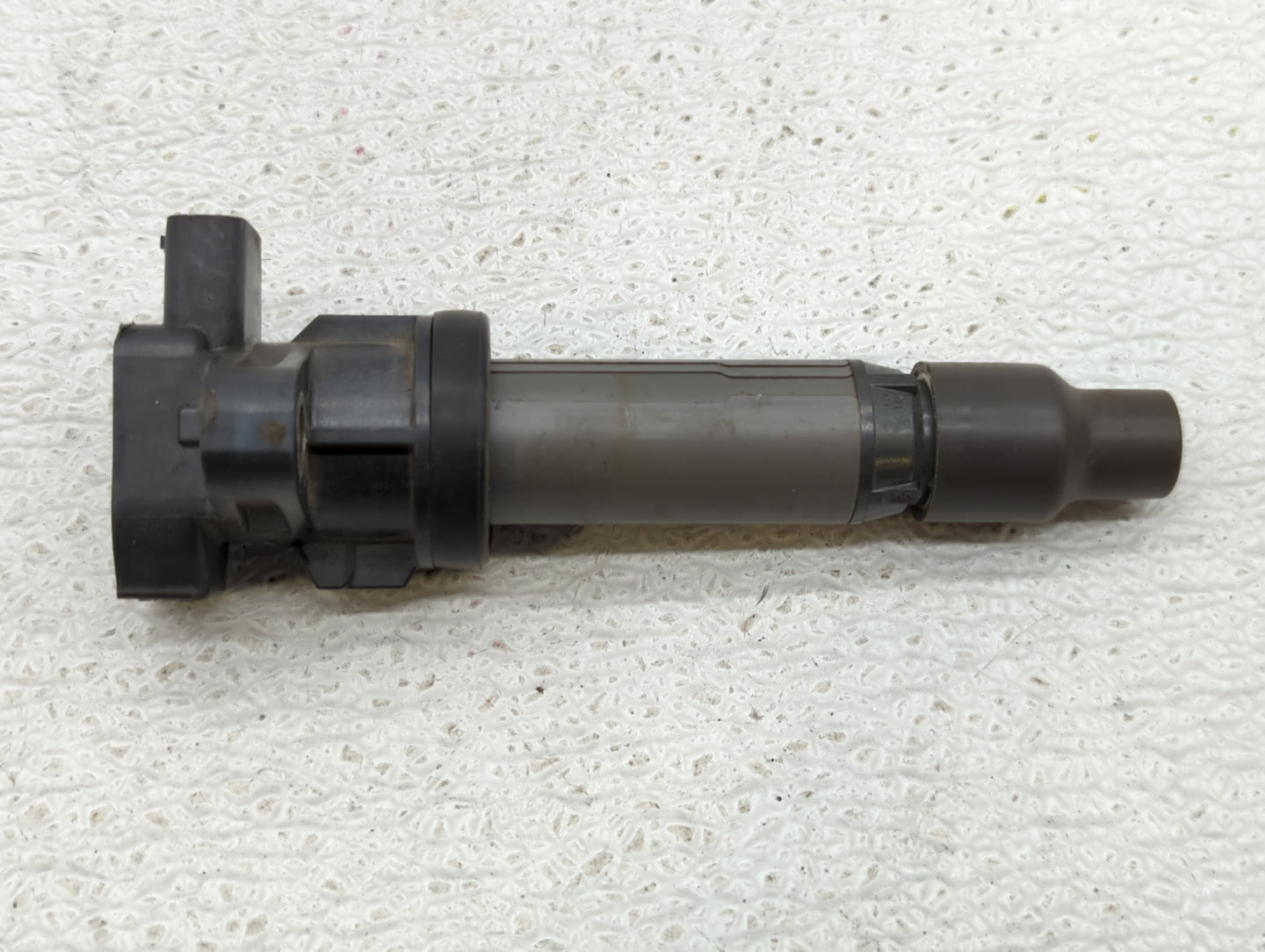 2007-2011 Cadillac Dts Ignition Coil Igniter Pack - Oemusedautoparts1.com