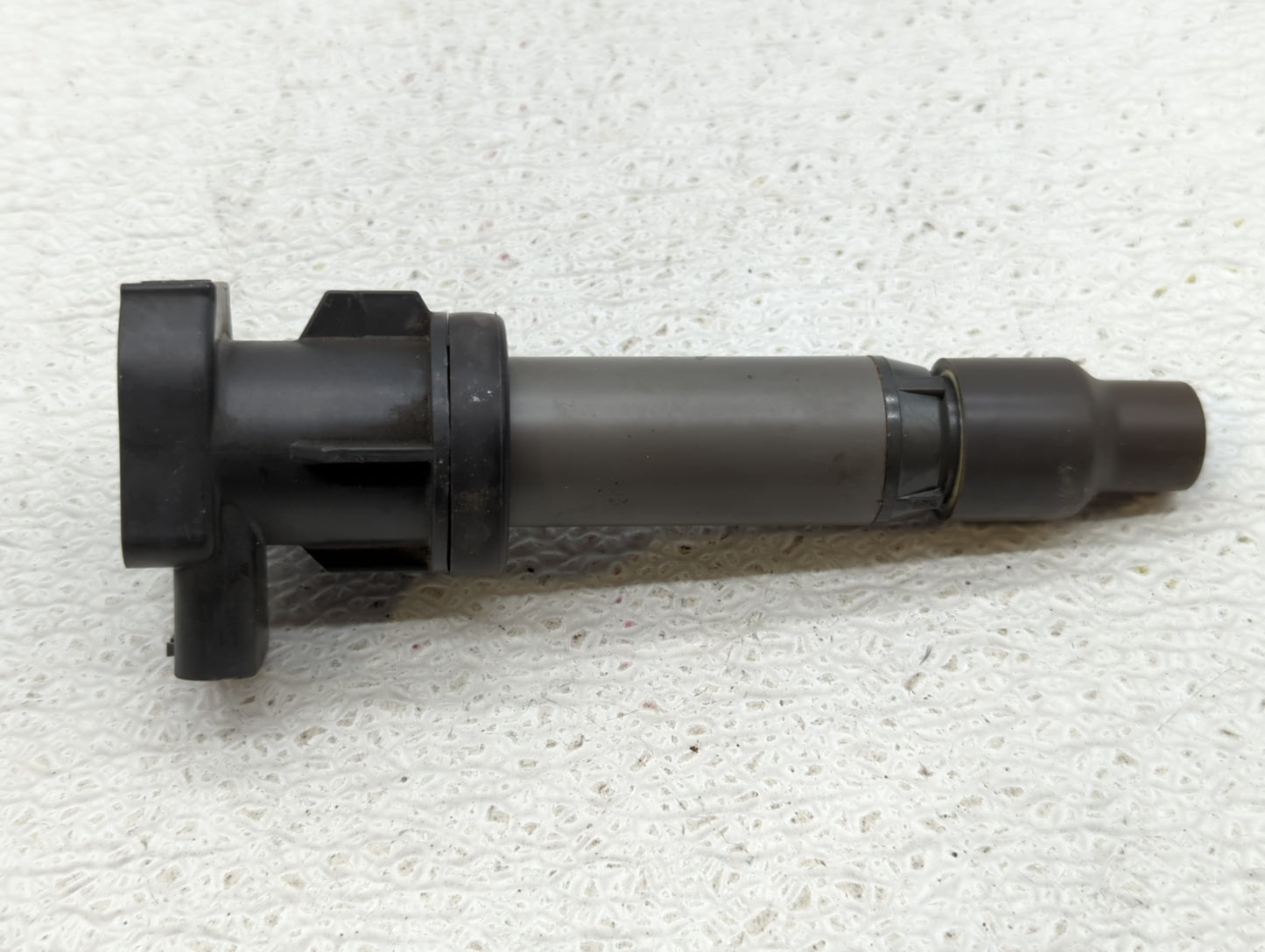 2007-2011 Cadillac Dts Ignition Coil Igniter Pack - Oemusedautoparts1.com