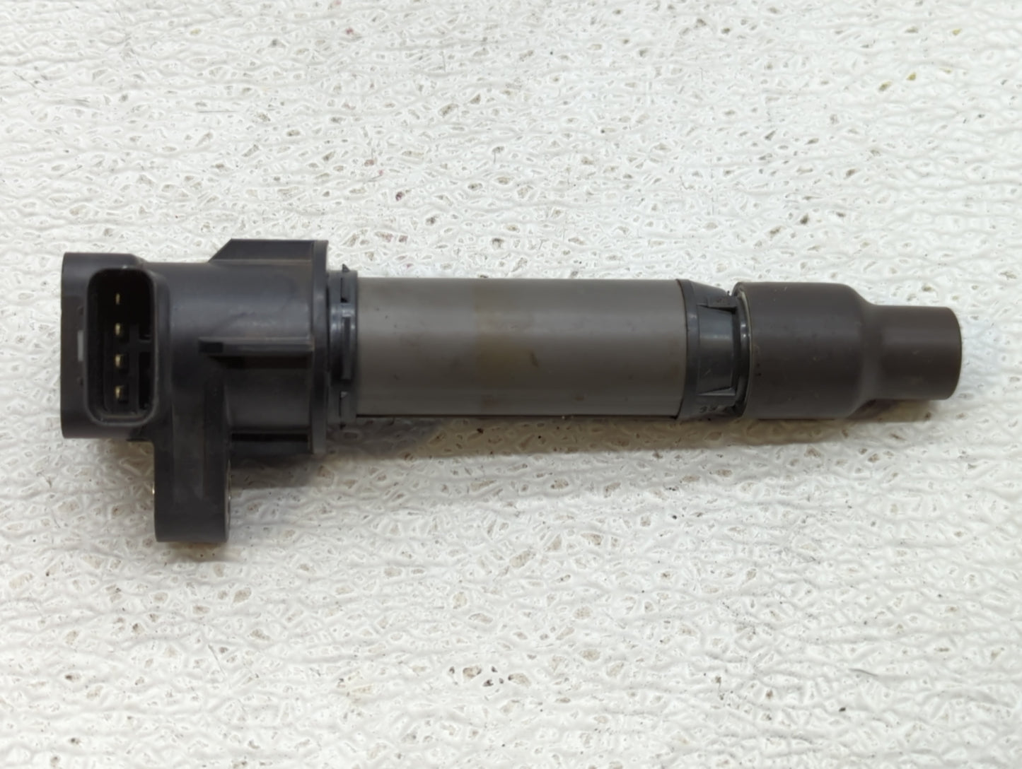 2007-2011 Cadillac Dts Ignition Coil Igniter Pack - Oemusedautoparts1.com