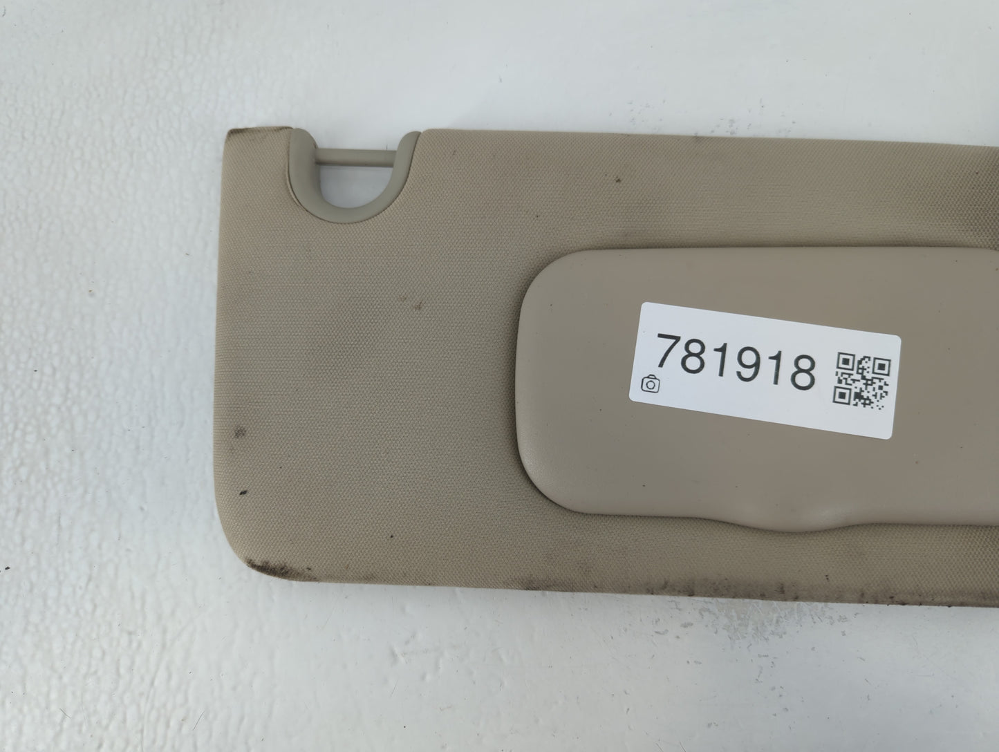 2008-2011 Cadillac Dts Sun Visor Shade Replacement Passenger Right Mirror Fits Fits 2008 2009 2010 2011 OEM Used Auto Parts 