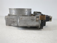 2009-2014 Cadillac Escalade Throttle Body P/N:RME87-3C Fits Fits 2009 2010 2011 2012 2013 2014 2015 OEM Used Auto Parts - Oe