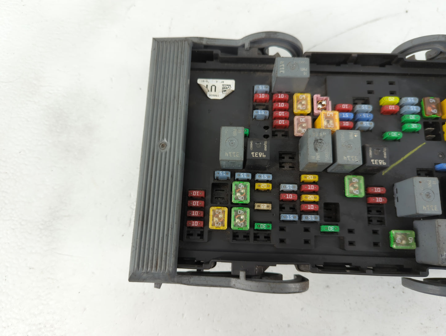 2008-2009 Cadillac Escalade Fusebox Fuse Box Panel Relay Module Fits Fits 2007 2008 2009 OEM Used Auto Parts - Oemusedautopa