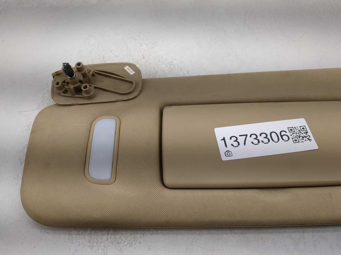 2007-2014 Cadillac Escalade Sun Visor Shade Replacement Driver Left Mirror Fits Fits 2007 2008 2009 2010 2011 2012 2013 2014