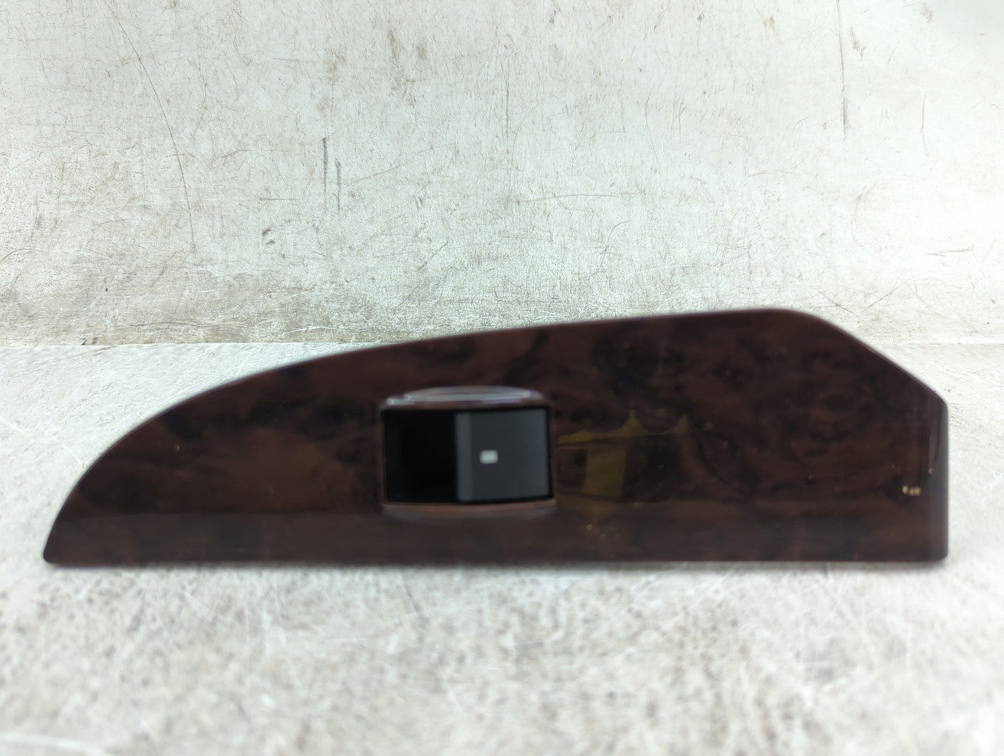 2009 Cadillac Escalade Master Power Window Switch Replacement Driver Side Left P/N:25873058 25873057, 25883072 Fits OEM Used