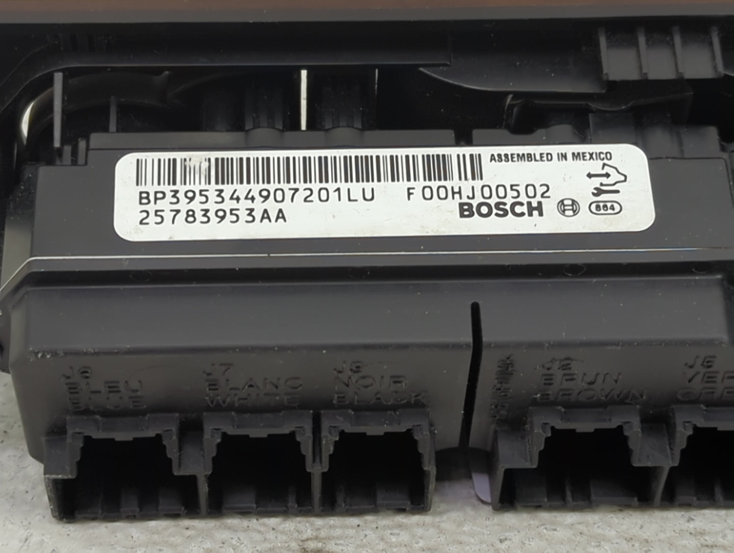 2009-2014 Cadillac Escalade Master Power Window Switch Replacement Driver Side Left P/N:25783953AA Fits OEM Used Auto Parts 