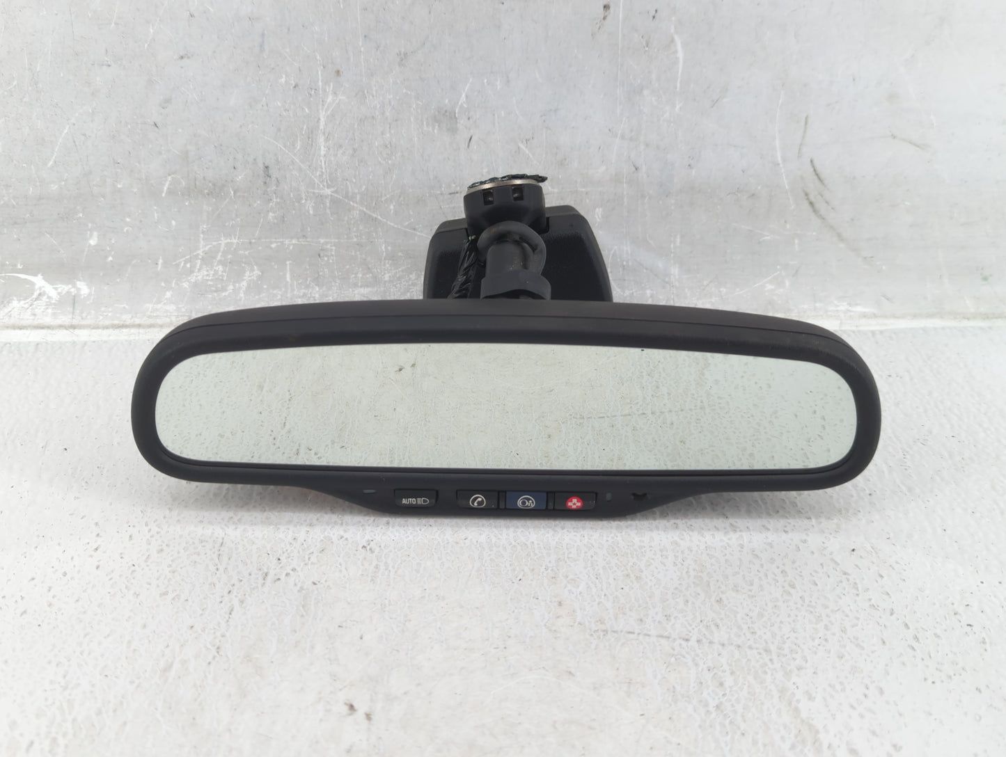 2009 Cadillac Escalade Interior Rear View Mirror Replacement OEM P/N:e 1301*573 Fits OEM Used Auto Parts - Oemusedautoparts1