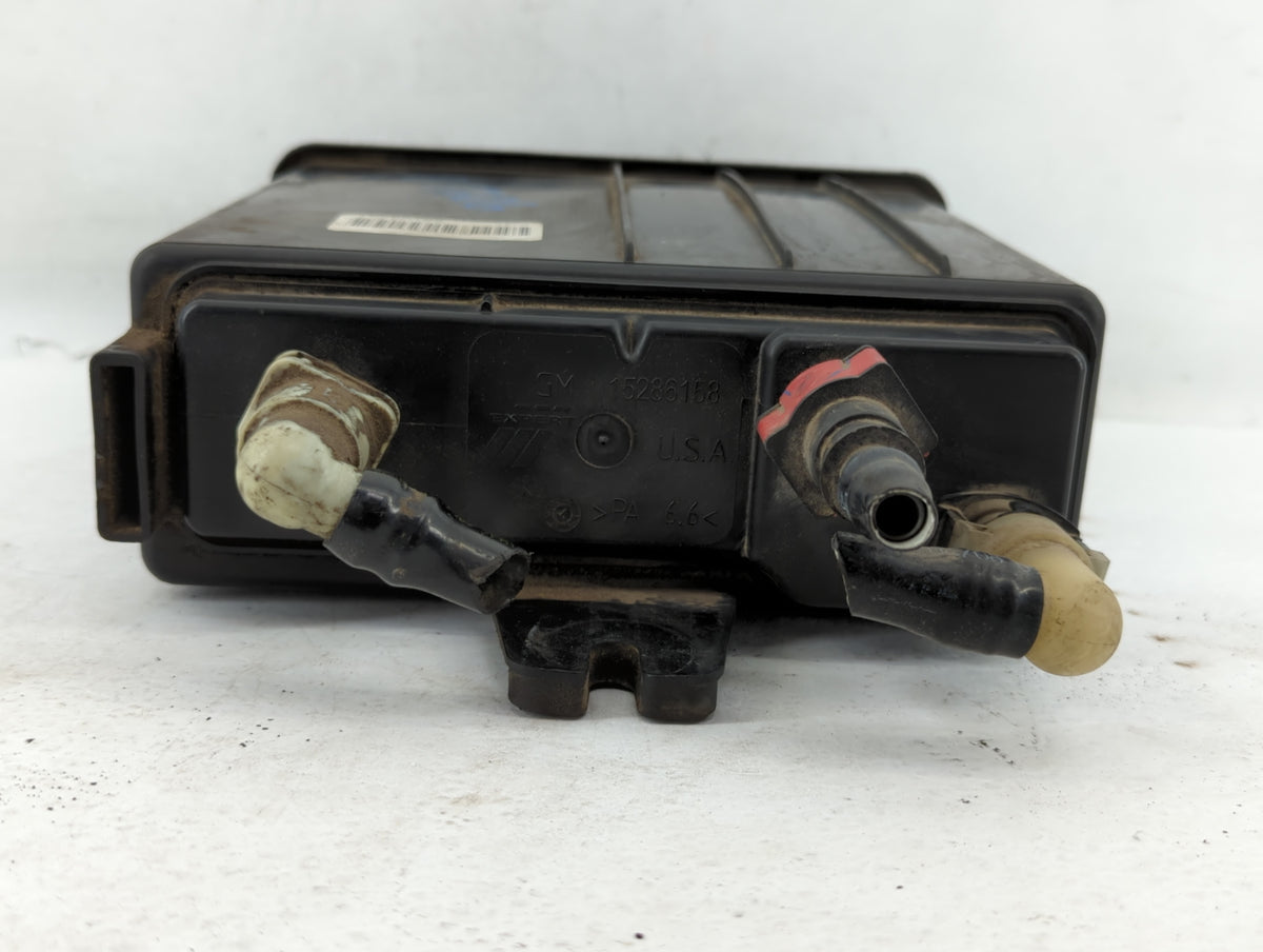 2009 Cadillac Escalade Fuel Vapor Charcoal Canister 598232 - Oemusedautoparts1.com