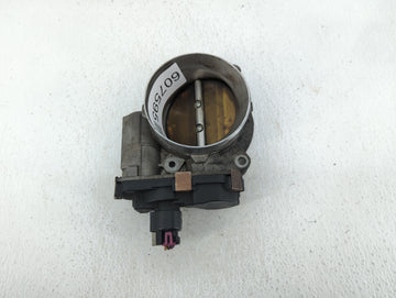 2009-2014 Cadillac Escalade Throttle Body P/N:RME87-3B 1387 Fits Fits 2009 2010 2011 2012 2013 2014 2015 OEM Used Auto Parts