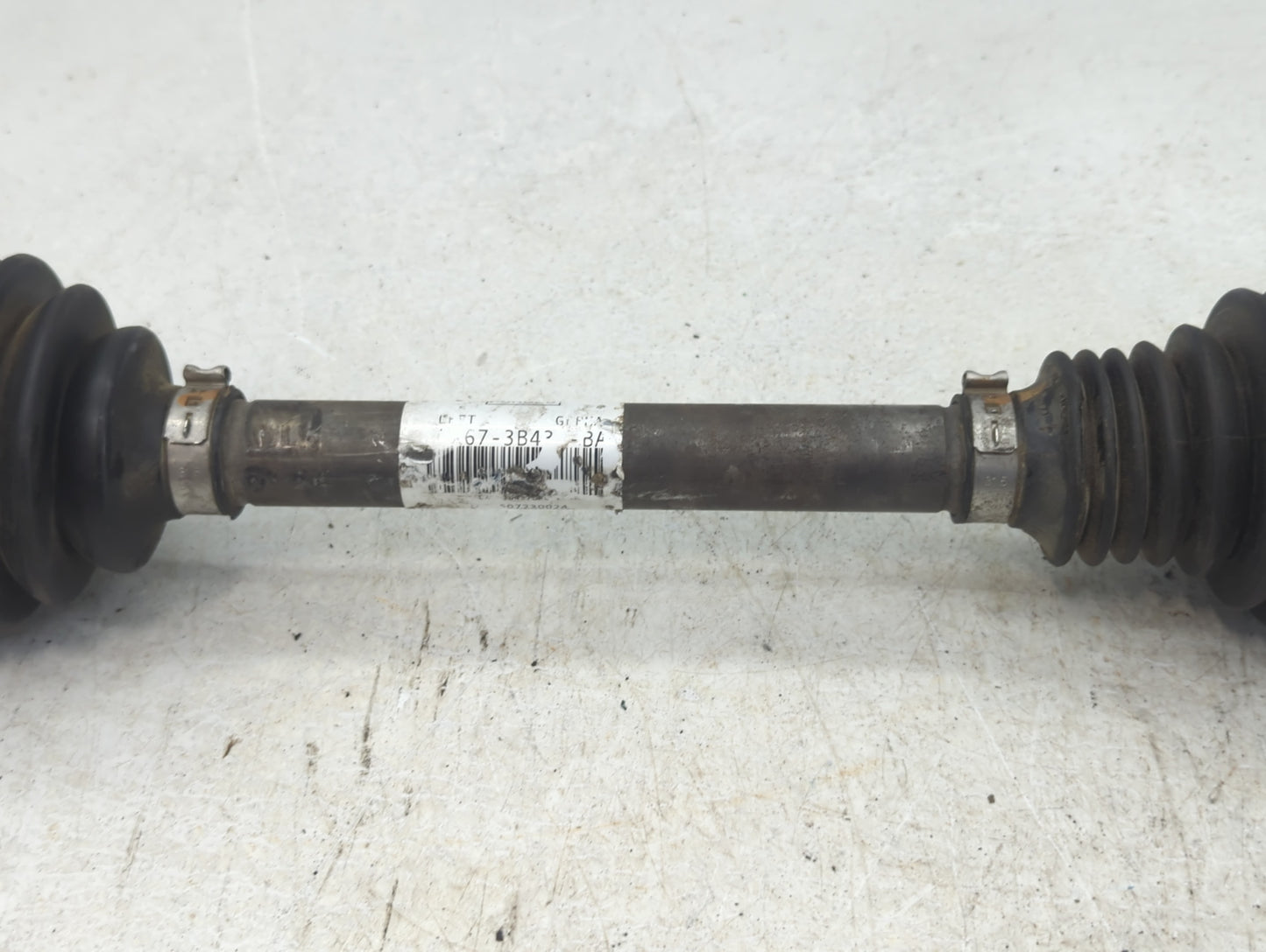 2007-2014 Cadillac Escalade Axle Shaft Front Driver Cv C/v - Oemusedautoparts1.com
