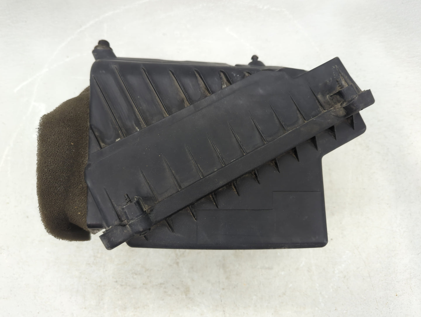 2007-2009 Cadillac Escalade Air Cleaner Intake-duct Hose Tube - Oemusedautoparts1.com