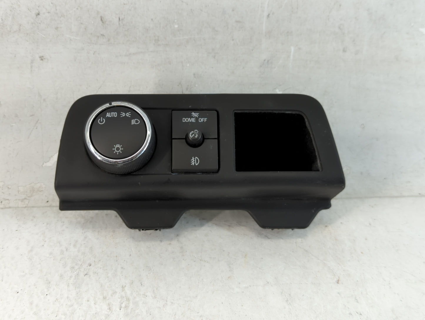 2009 Cadillac Escalade Headlight Lamp Control Switch - Oemusedautoparts1.com