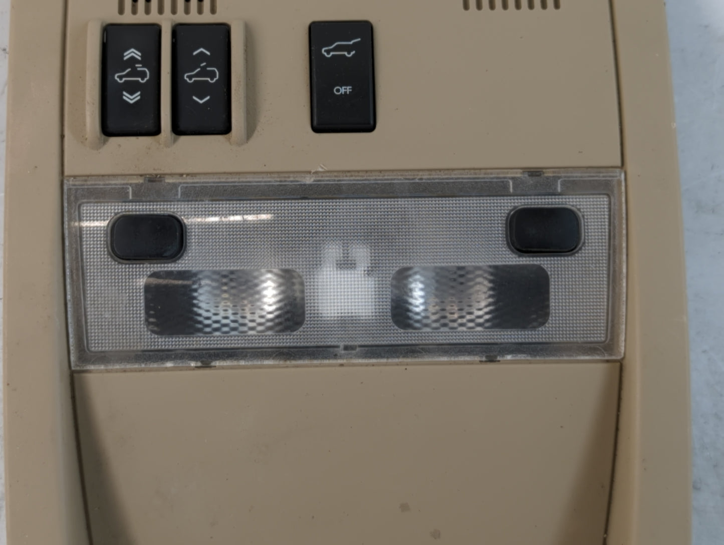 2007-2011 Cadillac Escalade Overhead Roof Console Interior Dome Light - Oemusedautoparts1.com