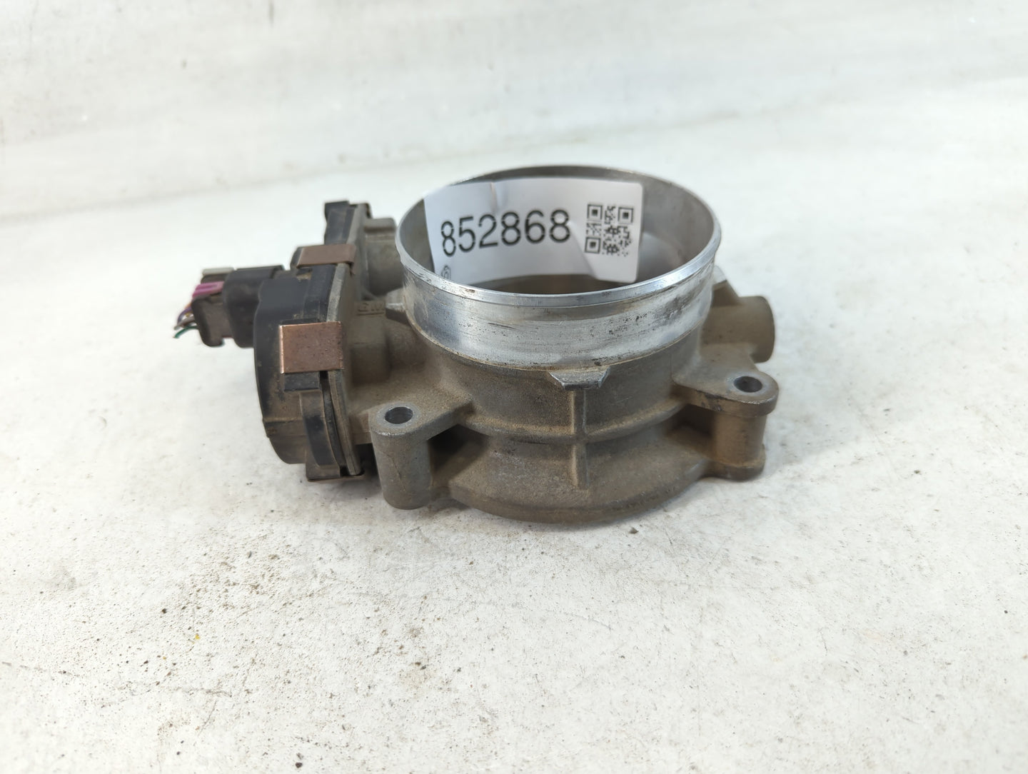 2009-2014 Cadillac Escalade Esv Throttle Body P/N:RME87-3B Fits Fits 2009 2010 2011 2012 2013 2014 2015 OEM Used Auto Parts 