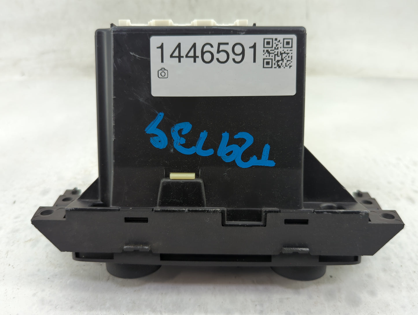 2008-2009 Cadillac Srx Climate Control Module Temperature AC/Heater Replacement Fits Fits 2008 2009 OEM Used Auto Parts - Oe