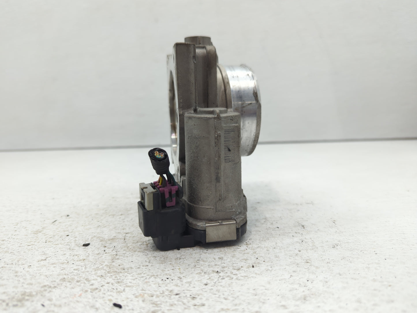 2007-2011 Cadillac Srx Throttle Body P/N:1968AA 994AA Fits Fits 2007 2008 2009 2010 2011 2012 OEM Used Auto Parts - Oemuseda