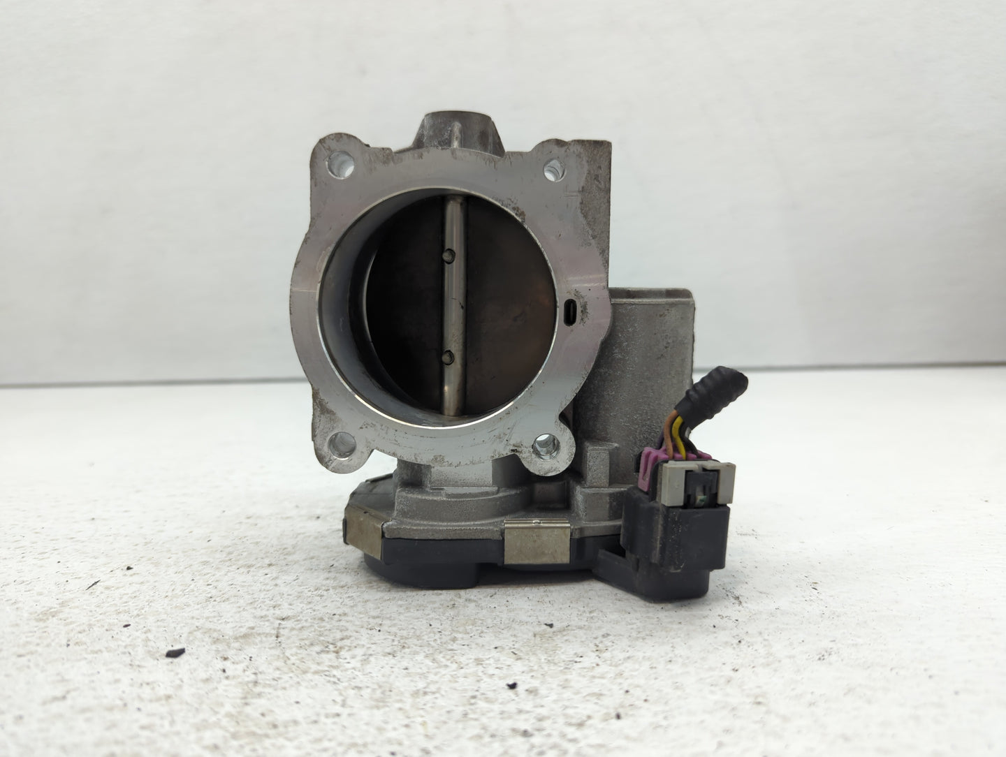 2007-2011 Cadillac Srx Throttle Body P/N:1968AA 994AA Fits Fits 2007 2008 2009 2010 2011 2012 OEM Used Auto Parts - Oemuseda