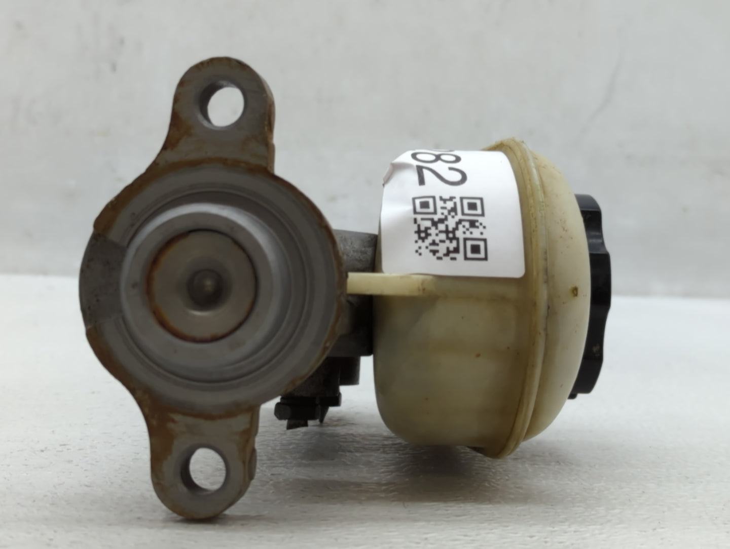 2005-2009 Cadillac Srx Brake Master Cylinder - Oemusedautoparts1.com