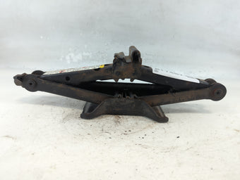 compare product 2009 Cadillac Sts Spare Scissor Car Jack