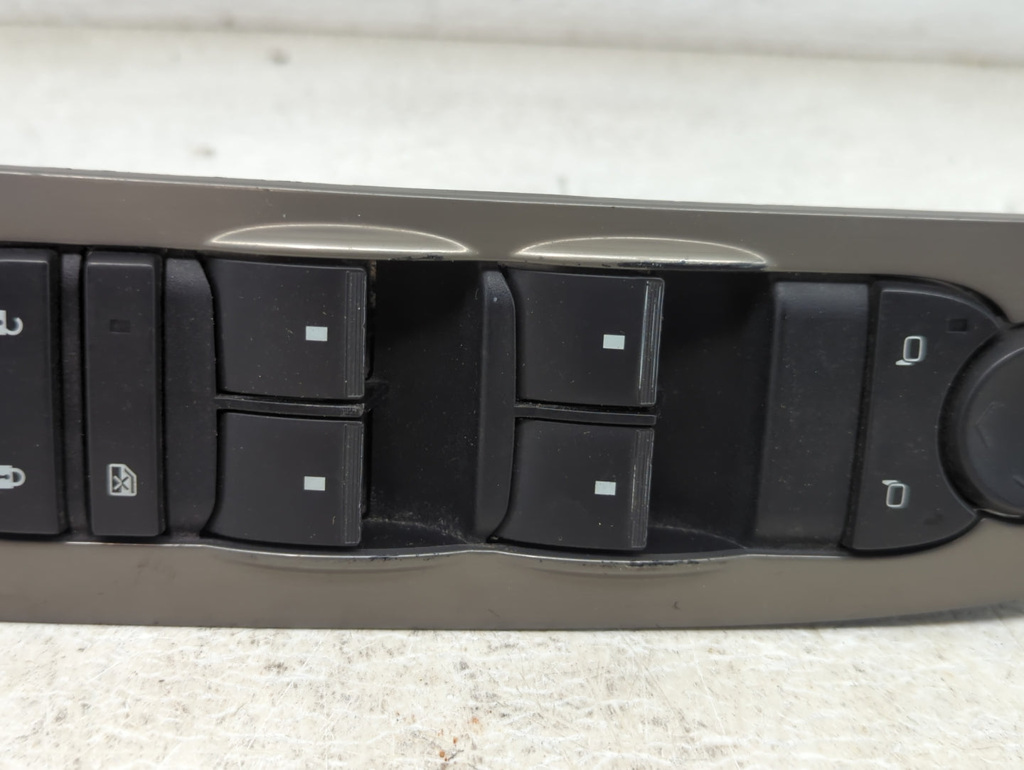 2009 Chevrolet Avalanche 1500 Master Power Window Switch Replacement Driver Side Left P/N:20877335AA F00HJ00595 Fits OEM Use