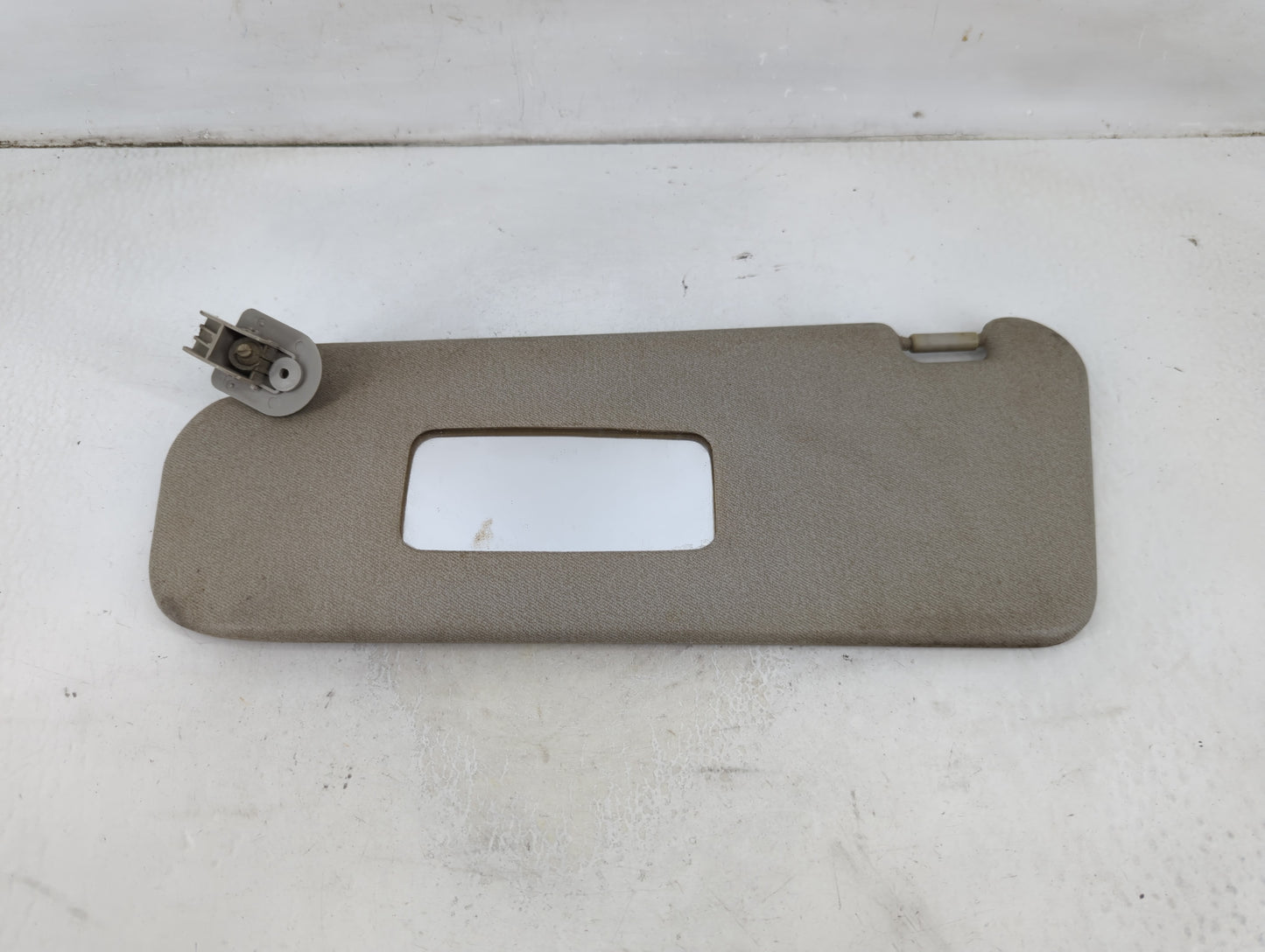 2004-2011 Chevrolet Aveo Sun Visor Shade Replacement Driver Left Mirror Fits Fits 2004 2005 2006 2007 2008 2009 2010 2011 OE