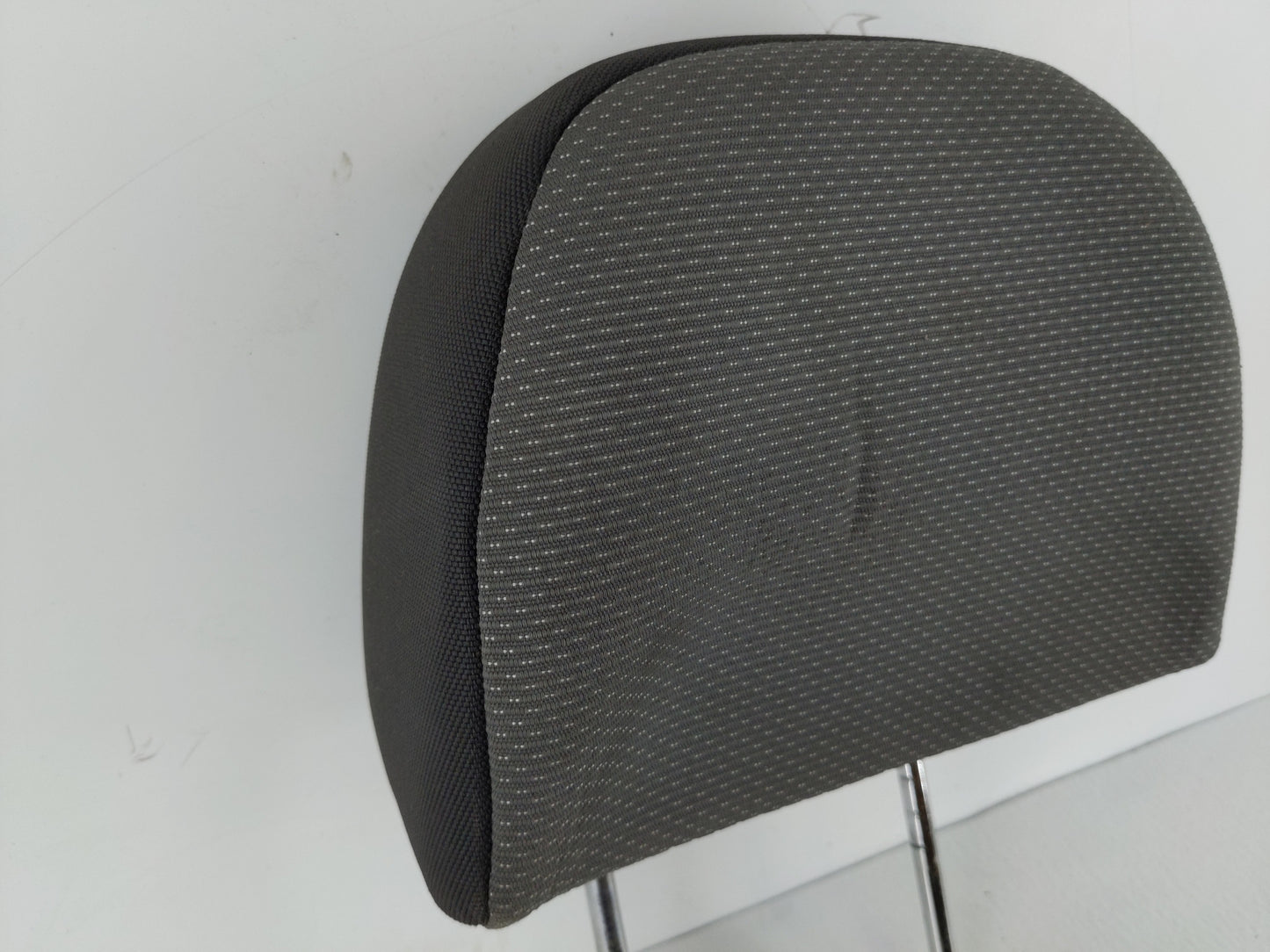 2009-2011 Chevrolet Aveo Headrest Head Rest Front Driver Passenger Seat Fits Fits 2009 2010 2011 OEM Used Auto Parts - Oemus