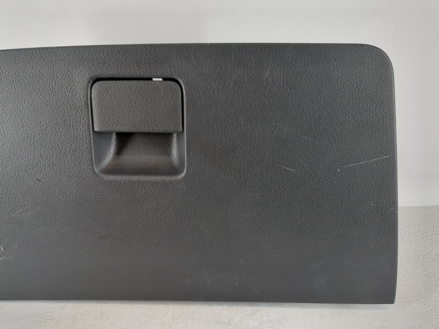2009 Chevrolet Aveo Passenger Glove Box Door Storage Compartment - Oemusedautoparts1.com