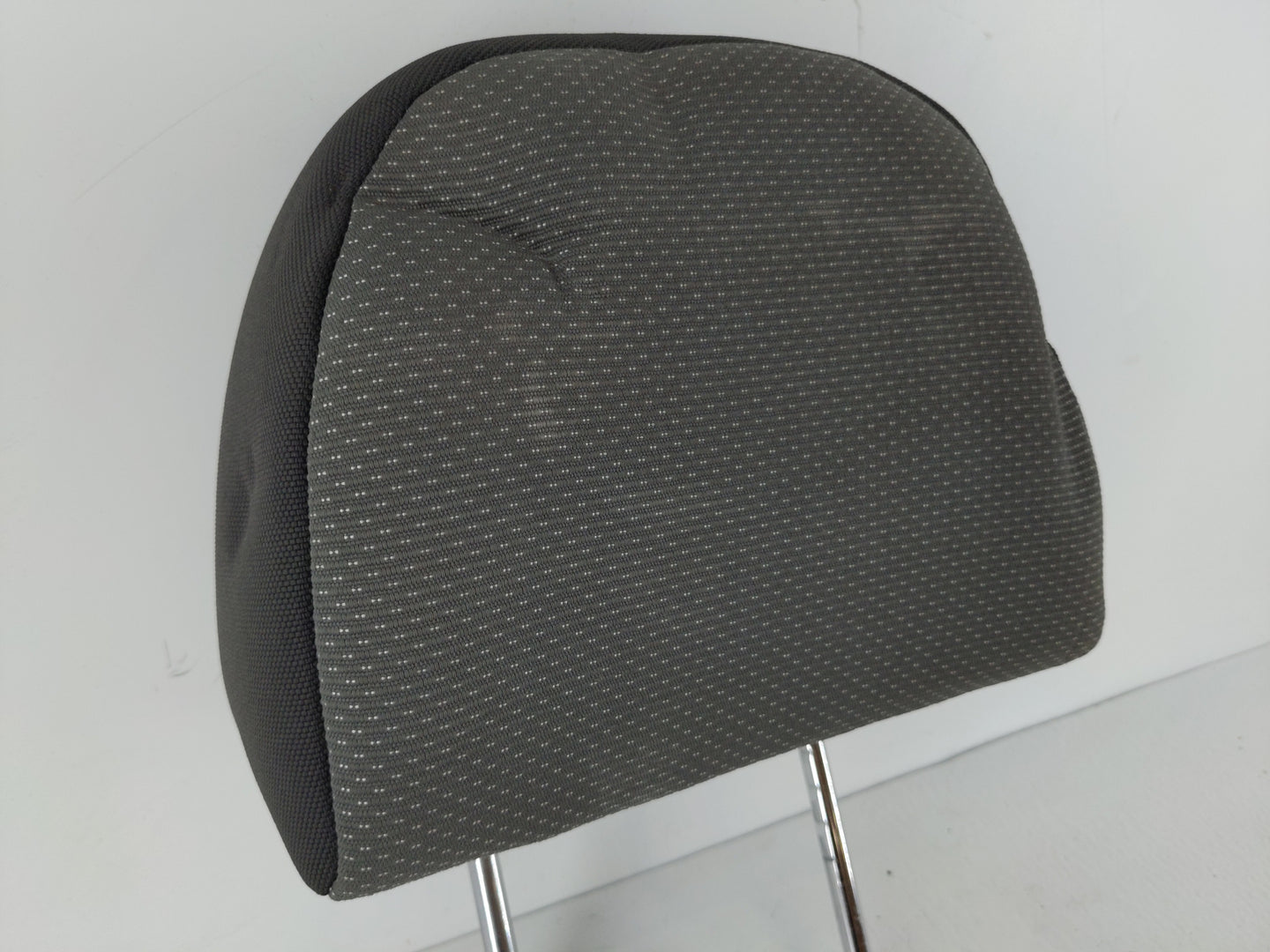 2009-2011 Chevrolet Aveo Headrest Head Rest Front Driver Passenger Seat Fits Fits 2009 2010 2011 OEM Used Auto Parts - Oemus