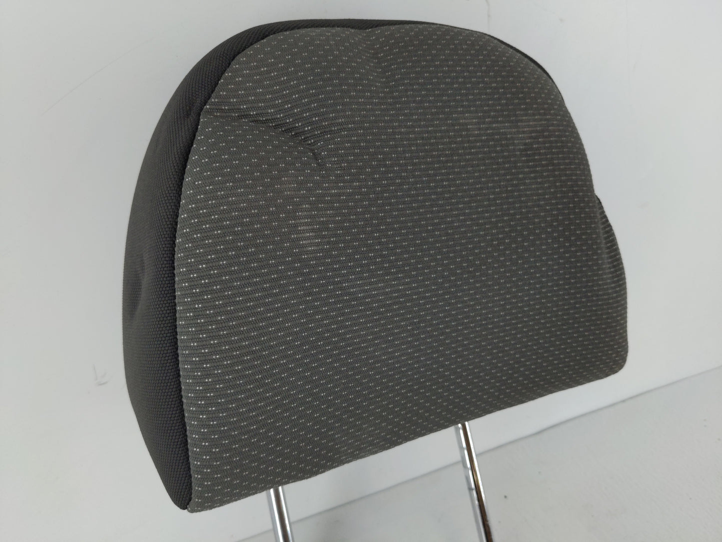 2009-2011 Chevrolet Aveo Headrest Head Rest Front Driver Passenger Seat Fits Fits 2009 2010 2011 OEM Used Auto Parts - Oemus