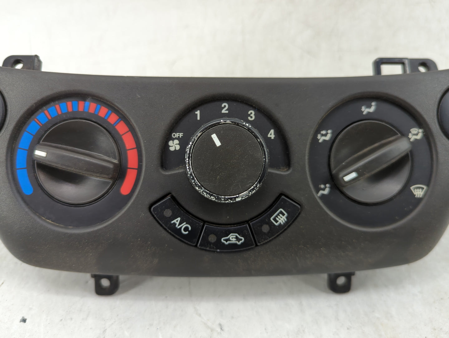 2007-2011 Chevrolet Aveo Climate Control Module Temperature AC/Heater Replacement Fits Fits 2007 2008 2009 2010 2011 OEM Use