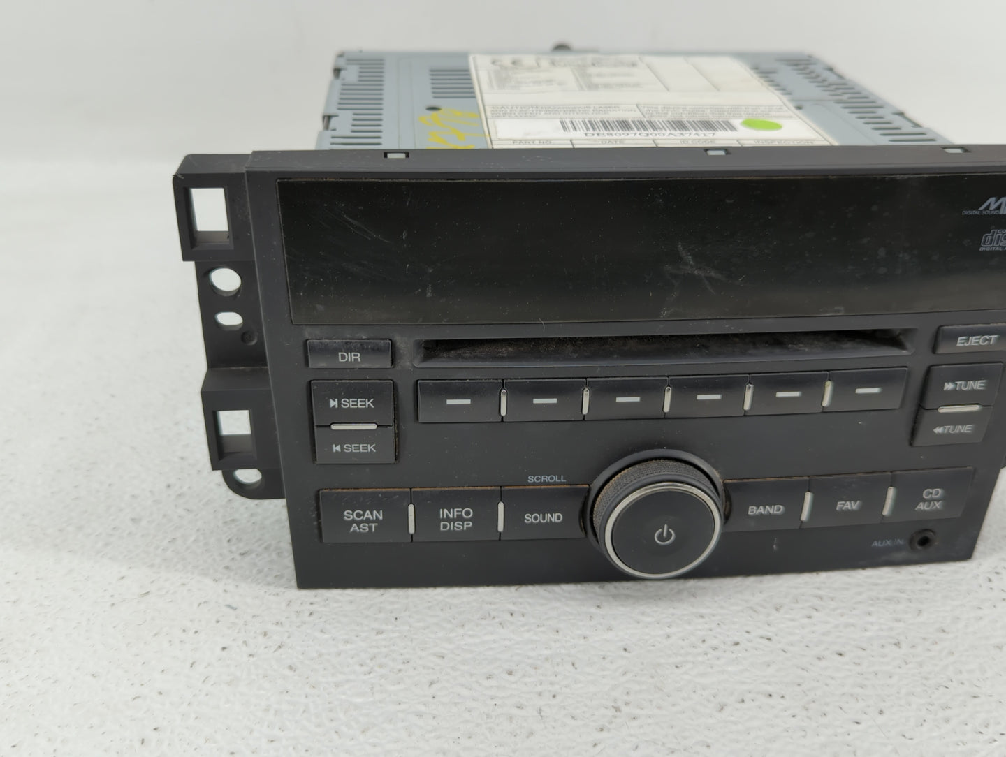 2009-2010 Chevrolet Aveo Radio AM FM Cd Player Receiver Replacement P/N:96 989 873 95 981 814, 95 961 414 Fits Fits 2009 201