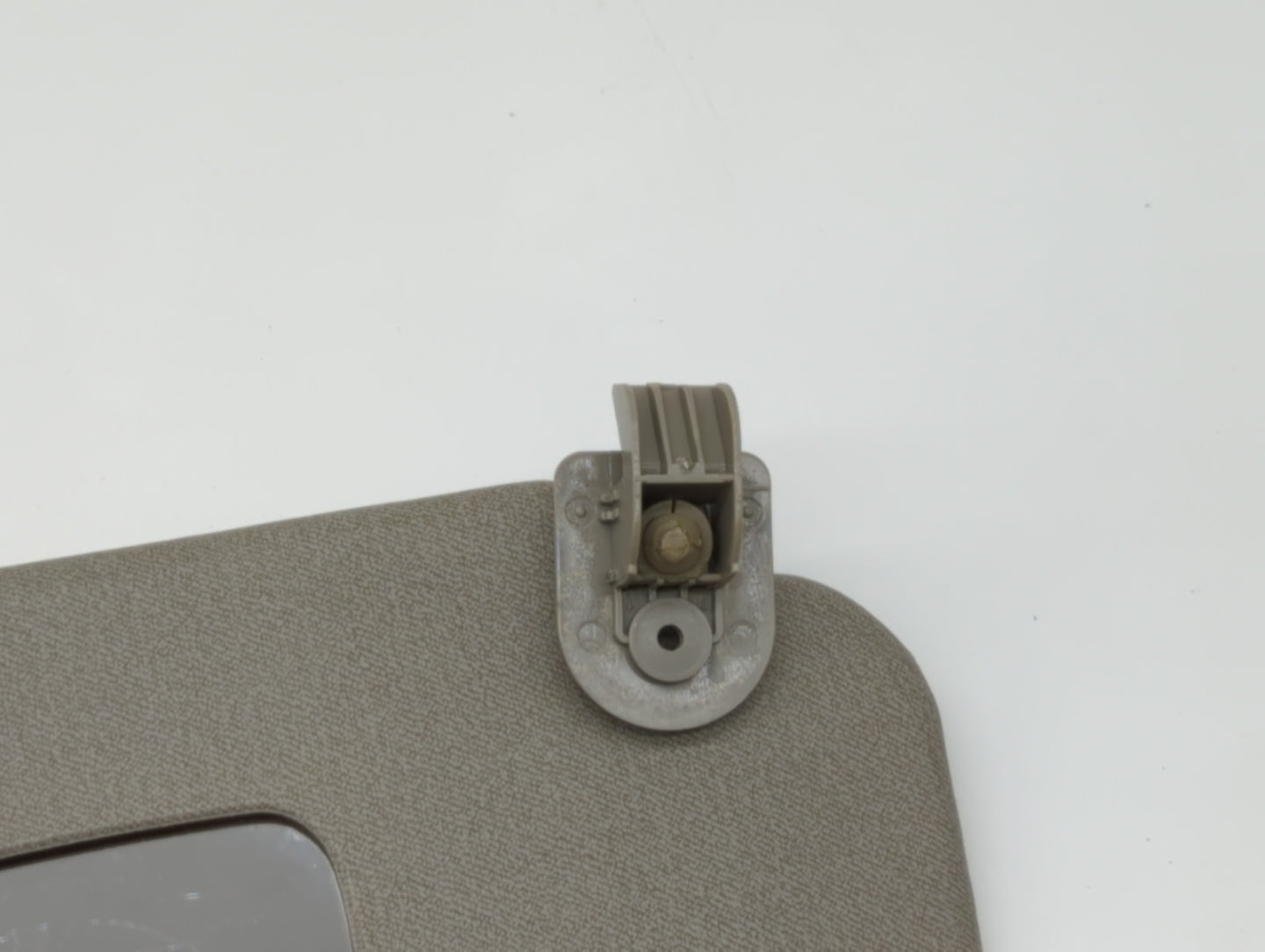 2006-2011 Chevrolet Aveo Sun Visor Shade Replacement Passenger Right Mirror Fits Fits 2005 2006 2007 2008 2009 2010 2011 OEM