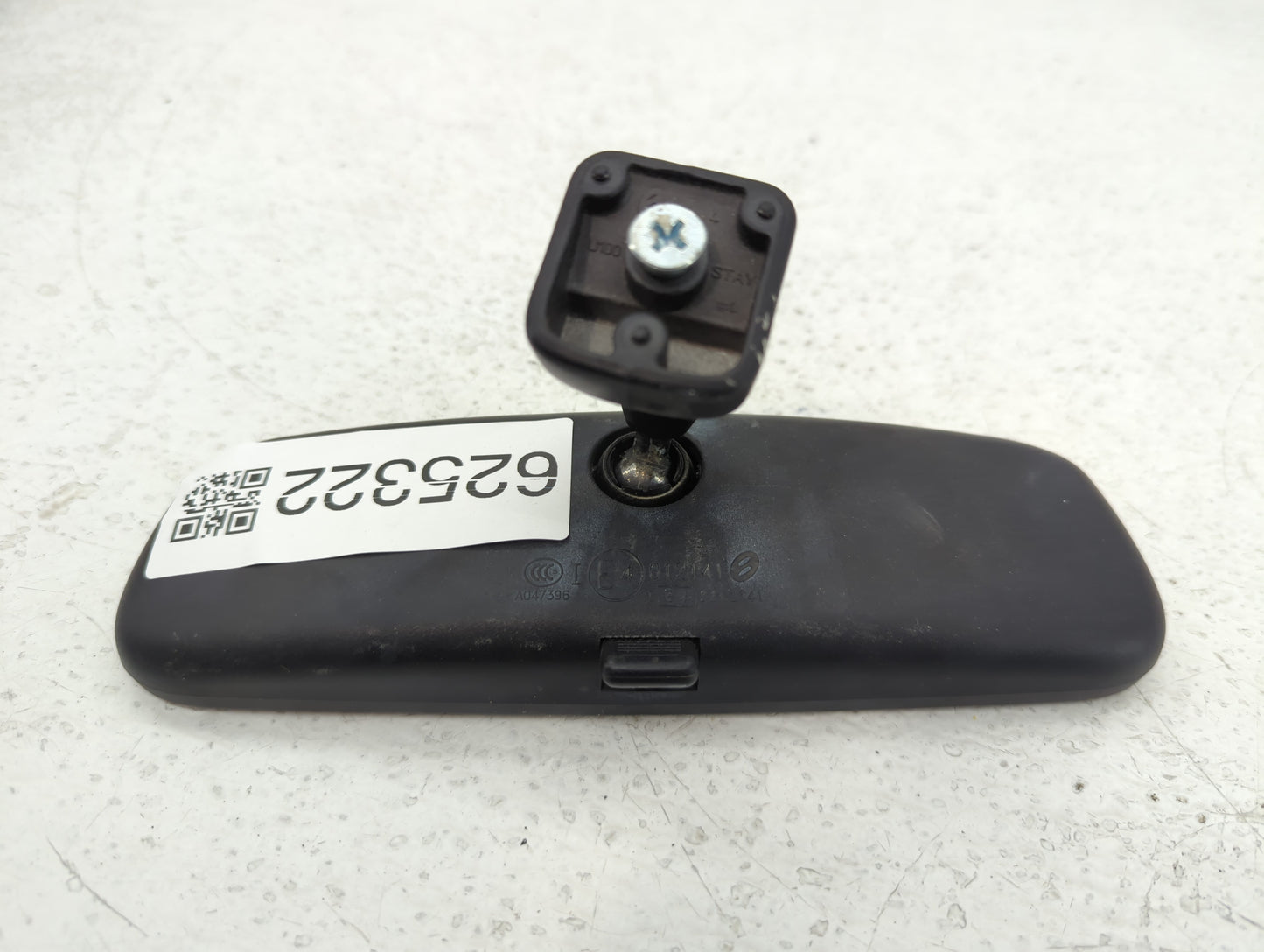 2009-2011 Chevrolet Aveo Interior Rear View Mirror Replacement OEM P/N:A047396 E4012141 Fits Fits 2007 2009 2010 2011 OEM Us