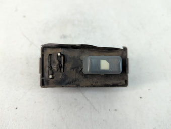 compare product 2009 Chevrolet C1500 Master Power Window Switch Replacement Driver Side Left P/N:2838820A J12M-8015 Fits OEM Used Auto Parts