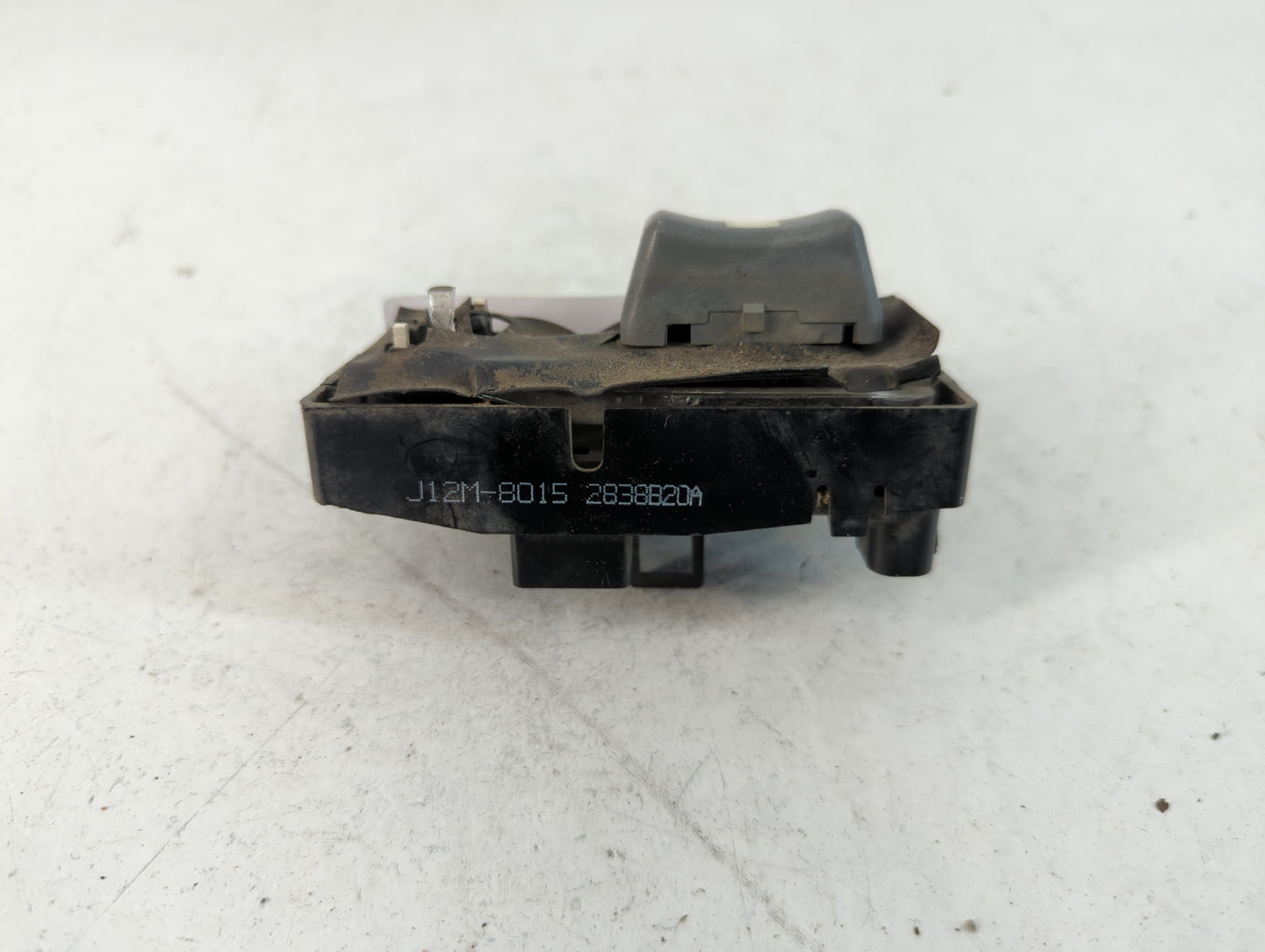 2009 Chevrolet C1500 Master Power Window Switch Replacement Driver Side Left P/N:2838820A J12M-8015 Fits OEM Used Auto Parts