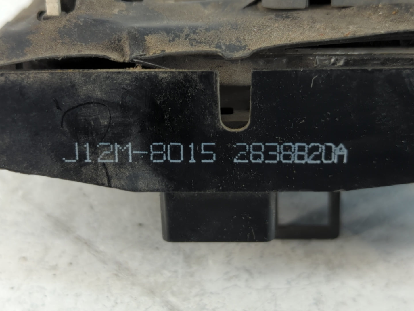 2009 Chevrolet C1500 Master Power Window Switch Replacement Driver Side Left P/N:2838820A J12M-8015 Fits OEM Used Auto Parts