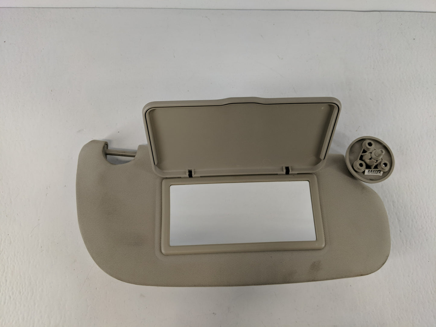 2005-2010 Chevrolet Cobalt Sun Visor Shade Replacement Passenger Right Mirror Fits Fits 2005 2006 2007 2008 2009 2010 OEM Us
