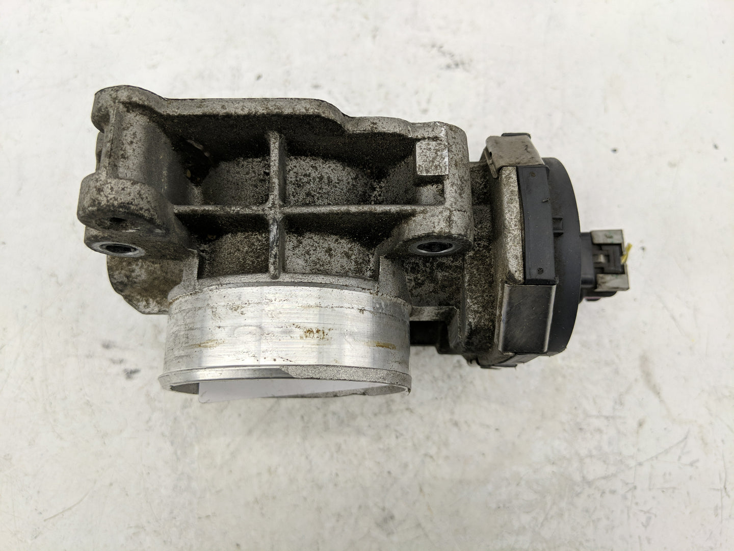 2007-2010 Chevrolet Cobalt Throttle Body Fits Fits 2007 2008 2009 2010 2011 OEM Used Auto Parts - Oemusedautoparts1.com