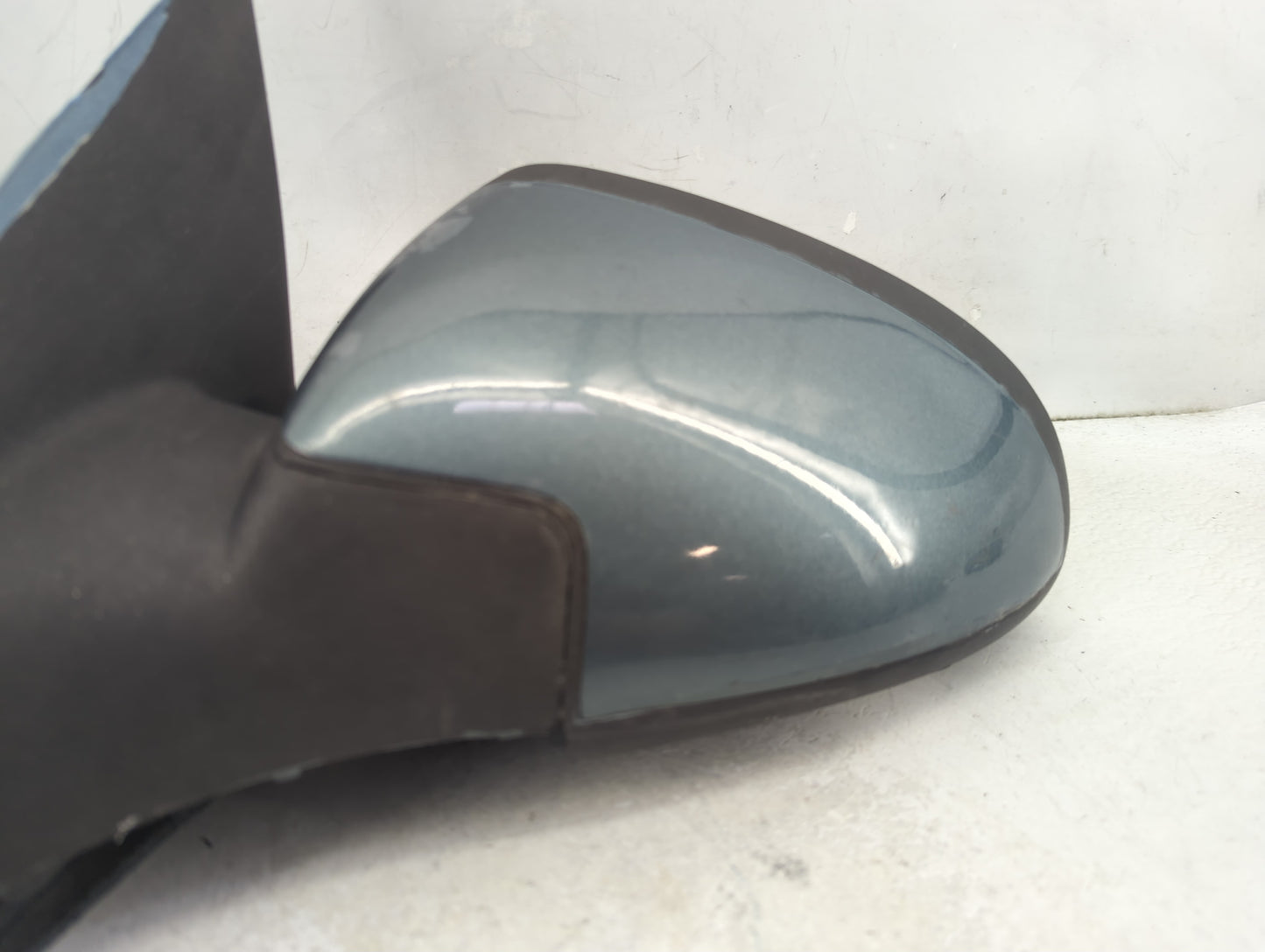 2005-2010 Chevrolet Cobalt Driver Side View Mirror - Left Door Mirror OEM Used - Oemusedautoparts1.com
