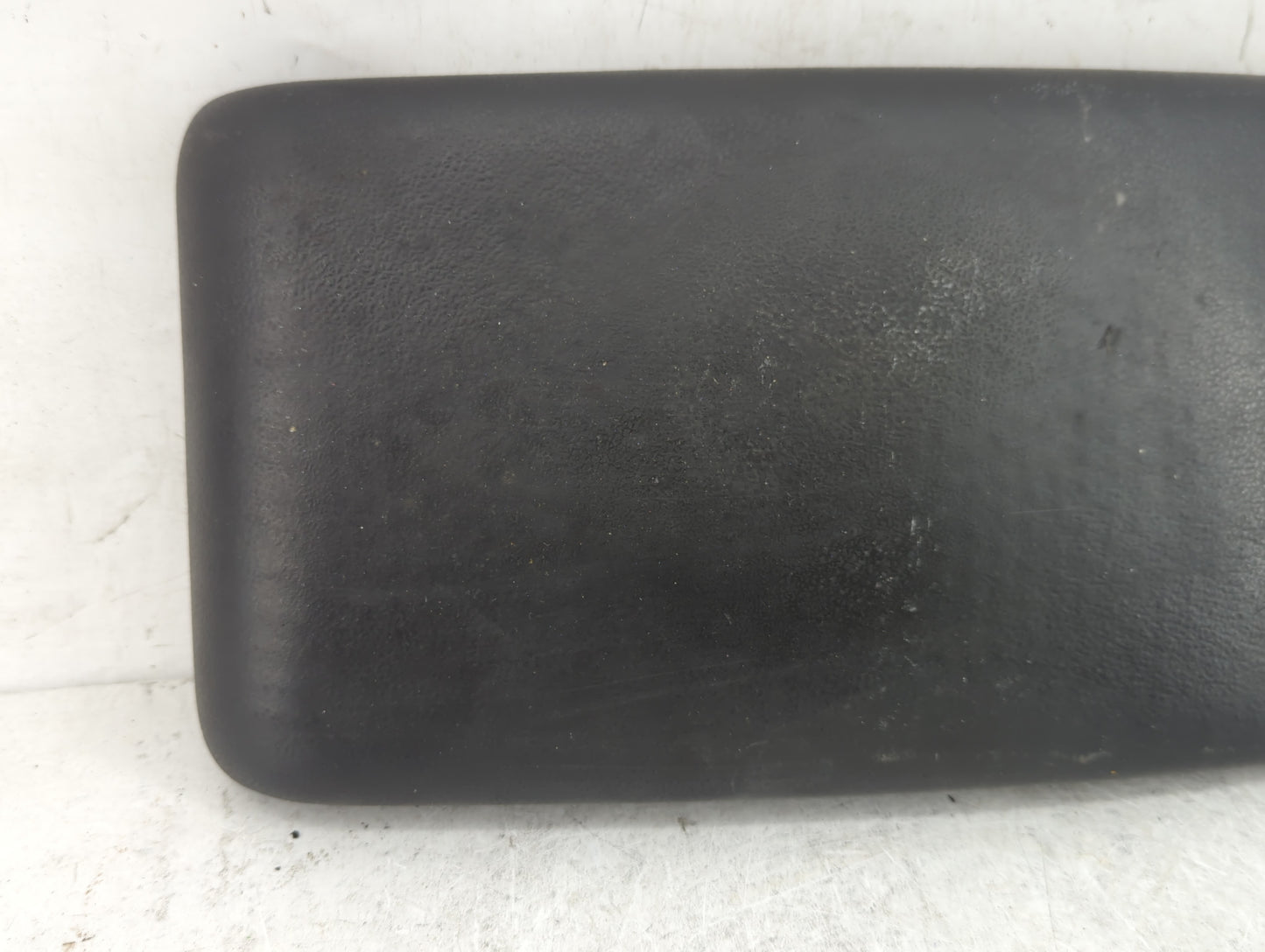 2009 Chevrolet Cobalt Center Console Armrest Cover Lid Fits OEM Used Auto Parts - Oemusedautoparts1.com