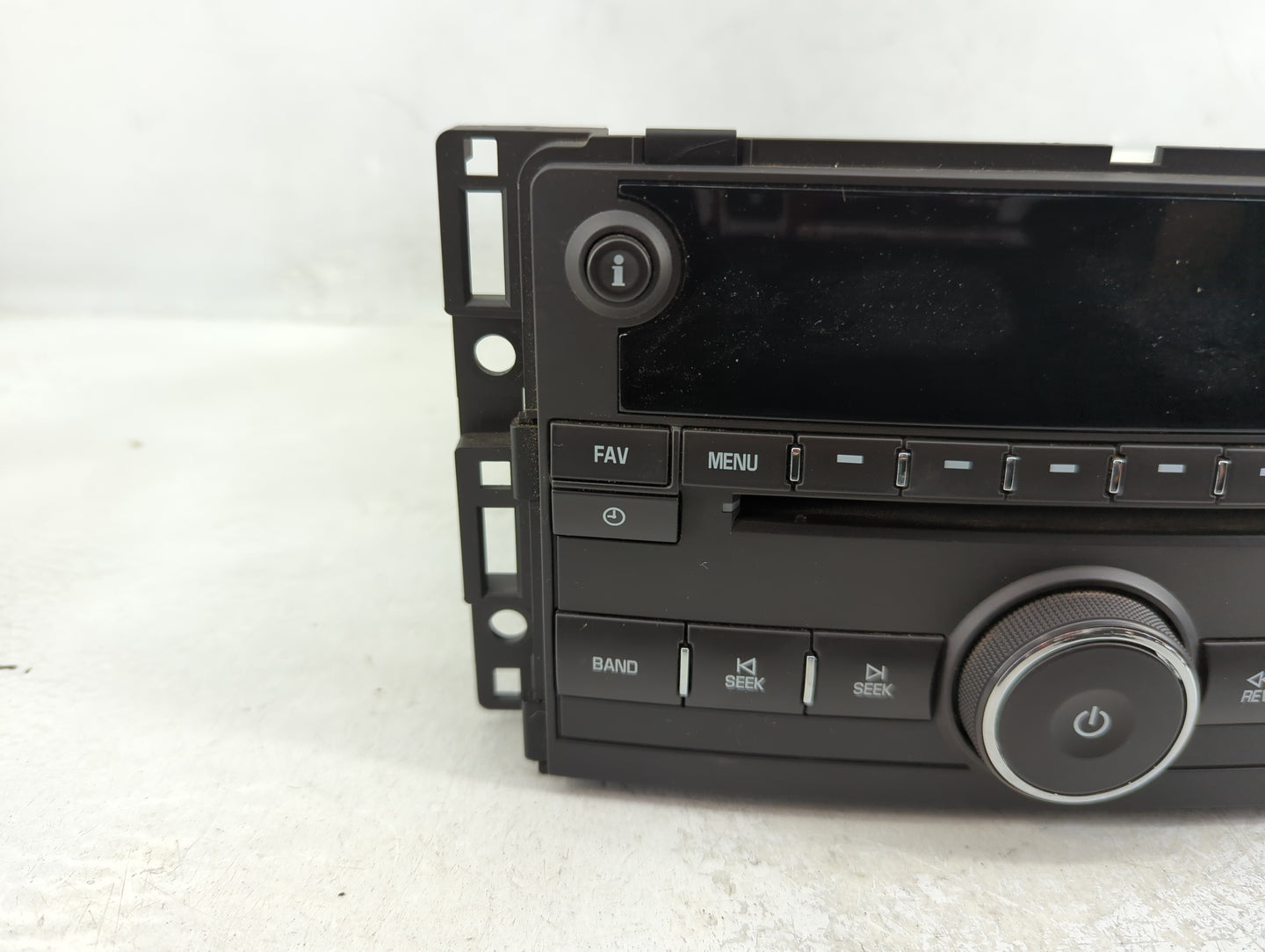 2009-2010 Chevrolet Cobalt Radio AM FM Cd Player Receiver Replacement P/N:25834576 Fits Fits 2009 2010 OEM Used Auto Parts -